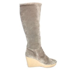 Diane Von Furstenberg Tan Suede Lined Wedge Boots